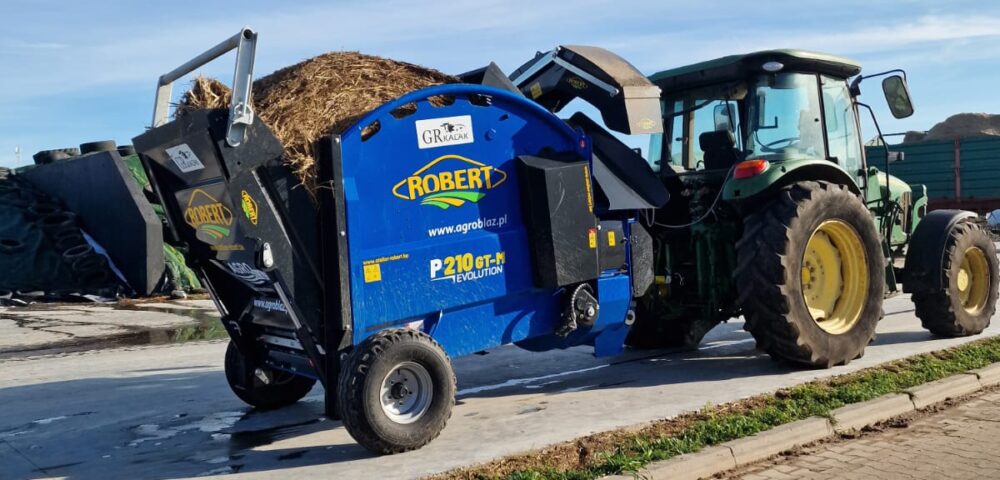 Ścielarka Robert P210GT-M i rozdrabniacz Bizon 1030: Relacja z pokazu w powiecie krotoszyńskim!