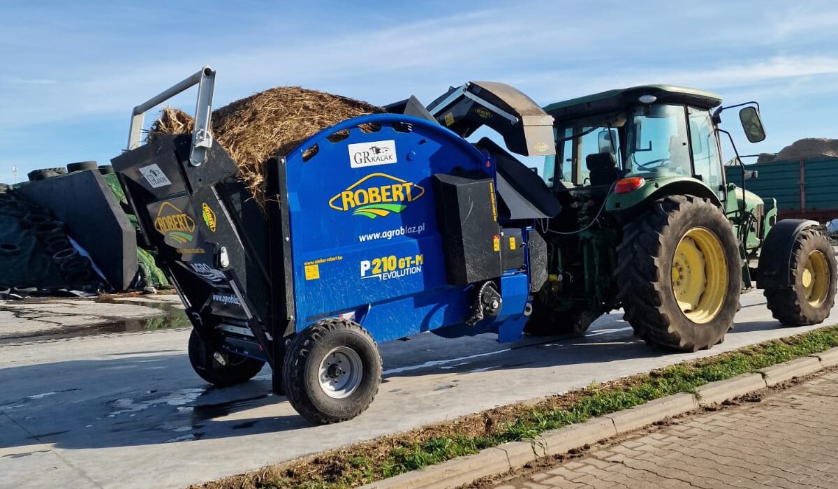Ścielarka Robert P210GT-M i rozdrabniacz Bizon 1030: Relacja z pokazu w powiecie krotoszyńskim!