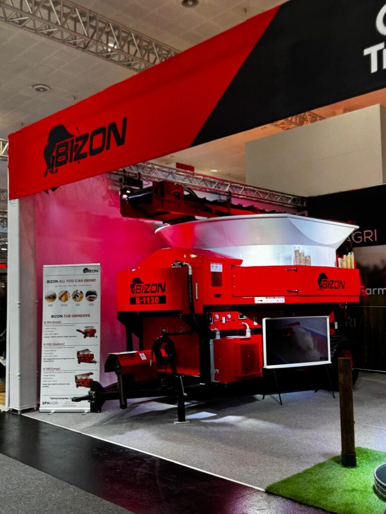 AGROBLAZ na targach AGRITECHNICA na stoisku Bizon