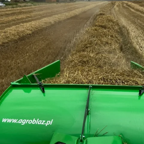 Przetrząsarka GRYZZLY Schnięcie siana szybsze o 50